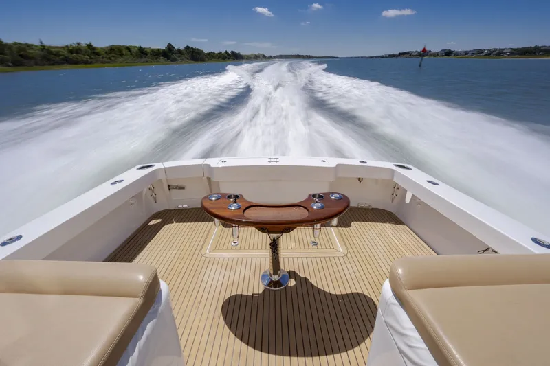 Slide: The Image of Albemarle 410 Express Fisherman 2019 - 81
