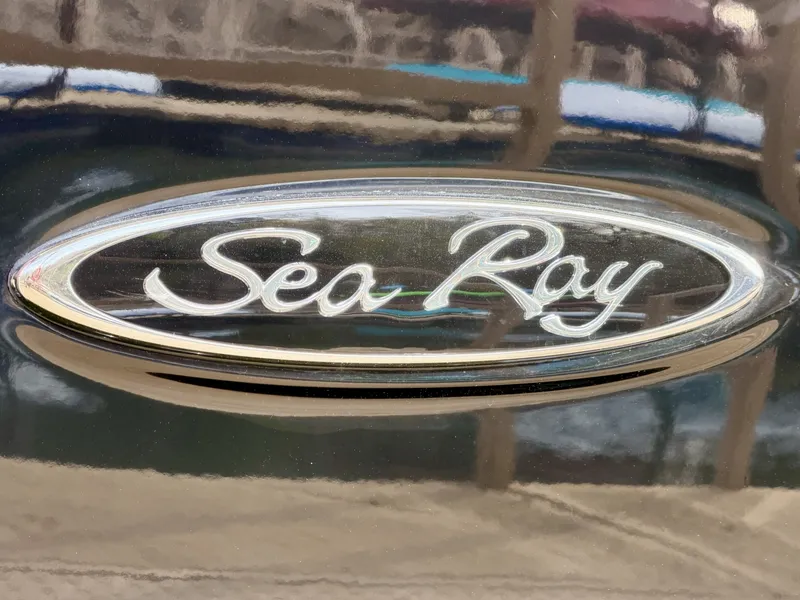 Slide: The Image of Sea Ray 270 Sundancer 2009 - 153