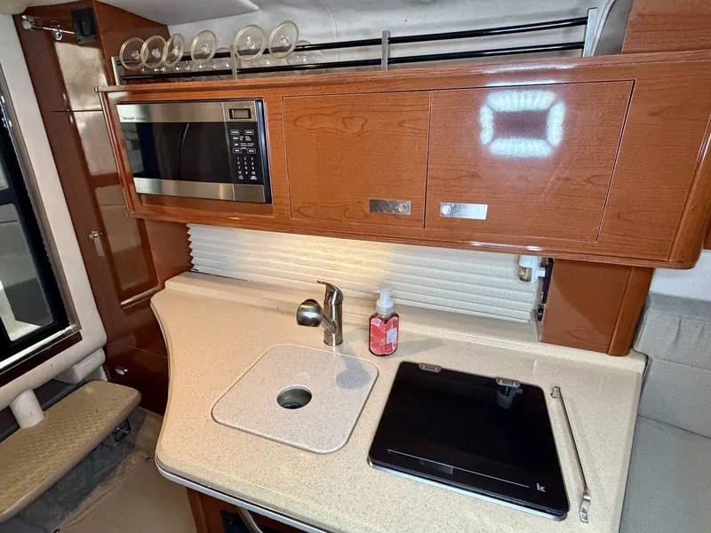 Slide: The Image of Sea Ray 270 Sundancer 2009 - 45