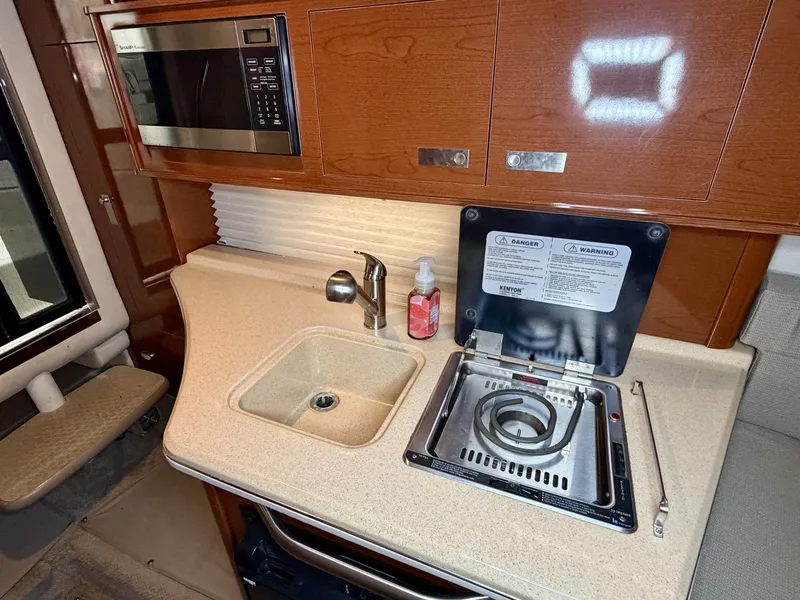 Slide: The Image of Sea Ray 270 Sundancer 2009 - 46