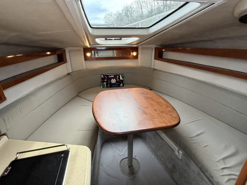 Slide: The Image of Sea Ray 270 Sundancer 2009 - 51
