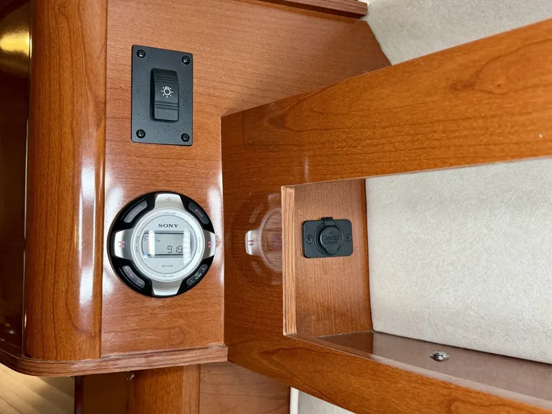 Slide: The Image of Sea Ray 270 Sundancer 2009 - 57
