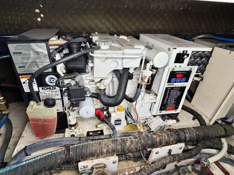 Slide: The Image of Sea Ray 270 Sundancer 2009 - 82