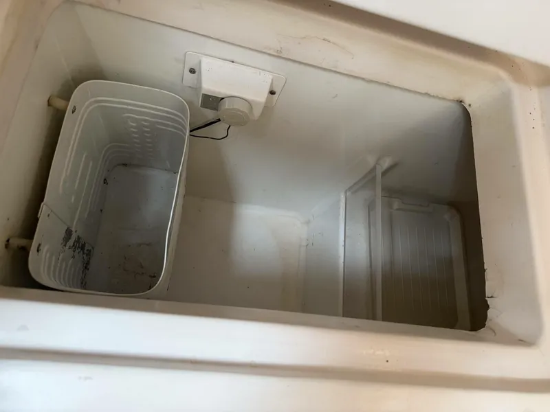 Slide: The Image of Beneteau OCEANIS 321 1995 - 11