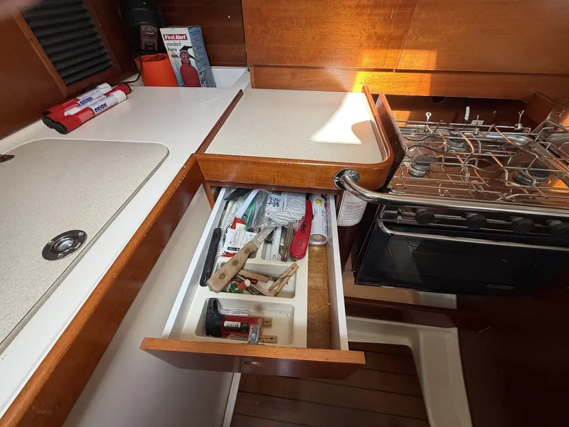 Slide: The Image of Beneteau OCEANIS 321 1995 - 18