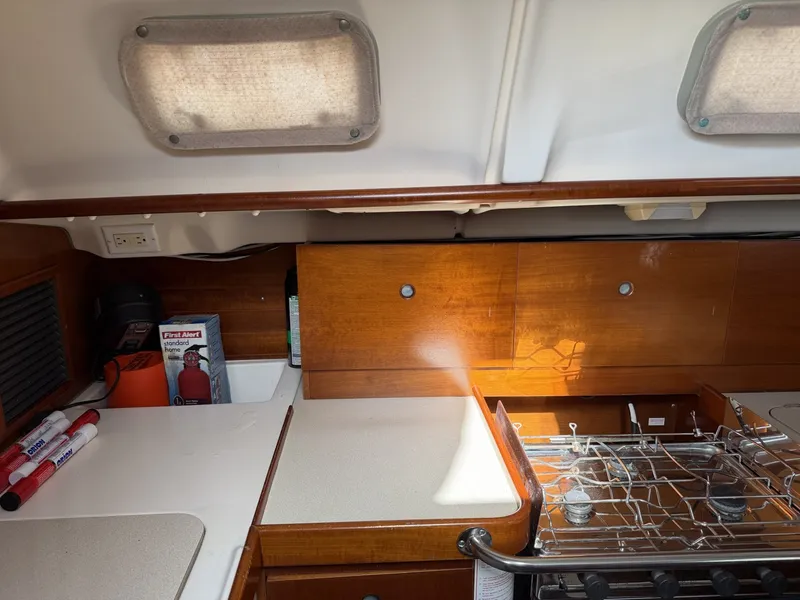 Slide: The Image of Beneteau OCEANIS 321 1995 - 26