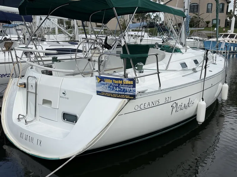 Slide: The Image of Beneteau OCEANIS 321 1995 - 42