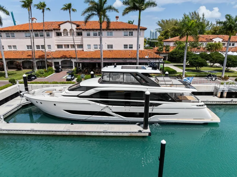 Slide: The Image of Ferretti 860 2023 - 2