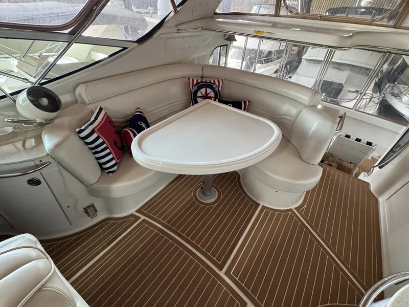 Slide: The Image of Carver Yachts 466 Motor Yacht 2004 - 4