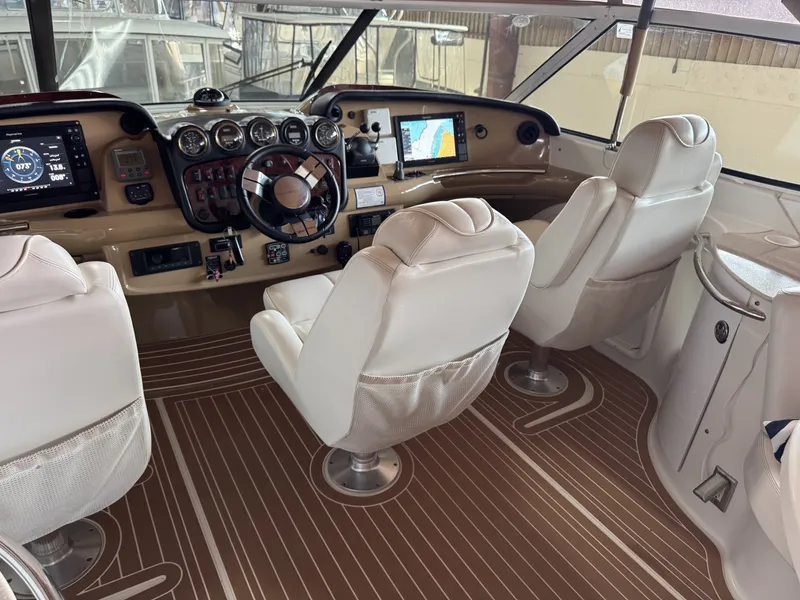 Slide: The Image of Carver Yachts 466 Motor Yacht 2004 - 7