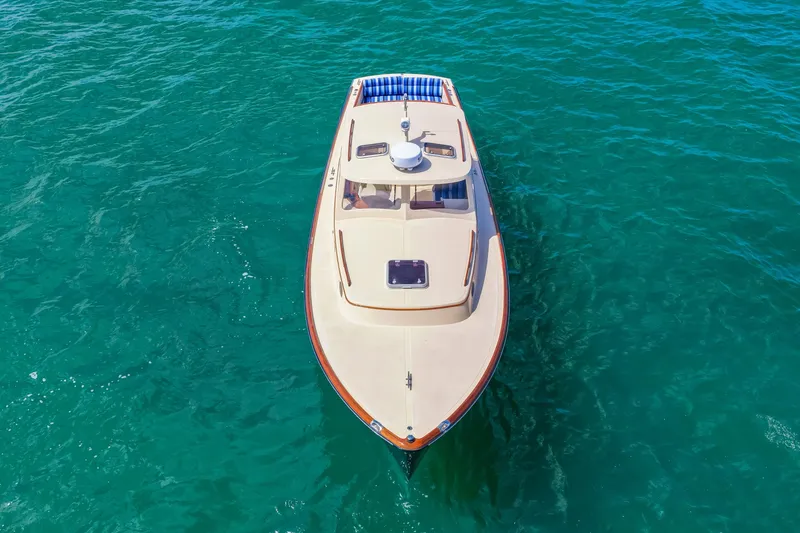 Slide: The Image of Hinckley Yachts Picnic Boat 36 1998 - 52