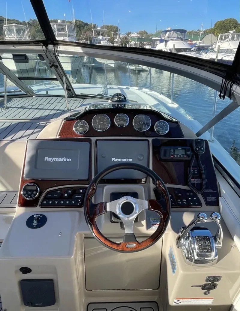 Slide: The Image of Sea Ray 330 Sundancer 2008 - 2