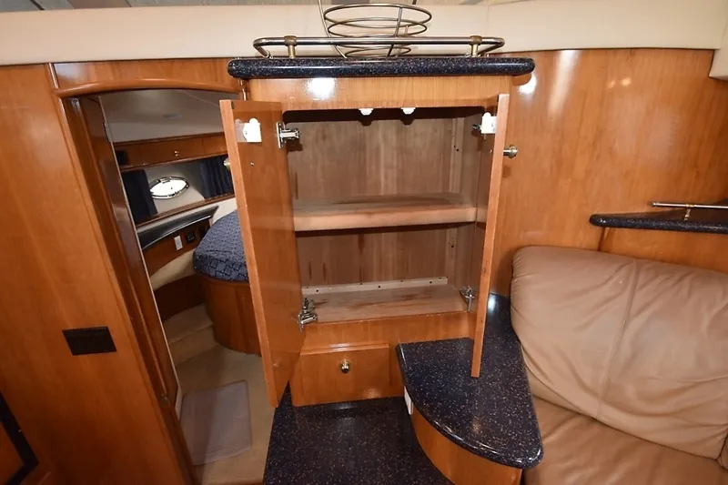 Slide: The Image of Carver Yachts 444 Cockpit Motor Yacht 2001 - 20