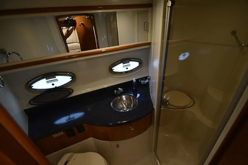 Slide: The Image of Carver Yachts 444 Cockpit Motor Yacht 2001 - 41