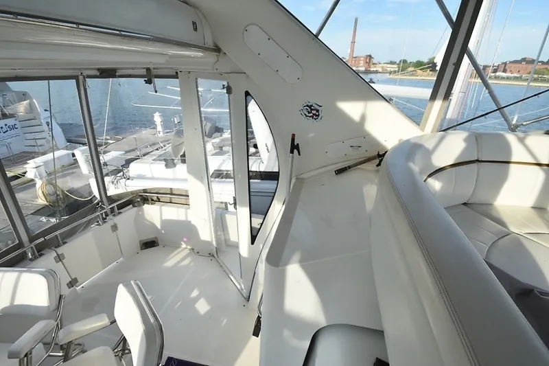 Slide: The Image of Carver Yachts 444 Cockpit Motor Yacht 2001 - 45