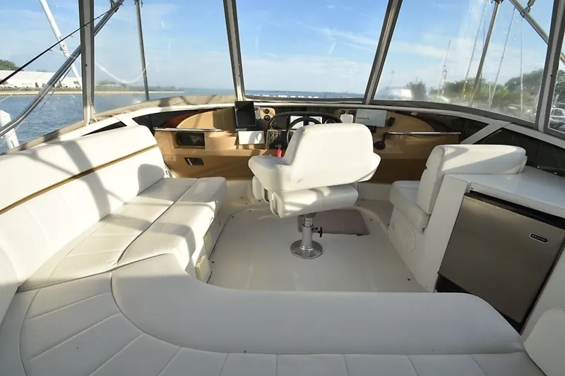 Slide: The Image of Carver Yachts 444 Cockpit Motor Yacht 2001 - 46