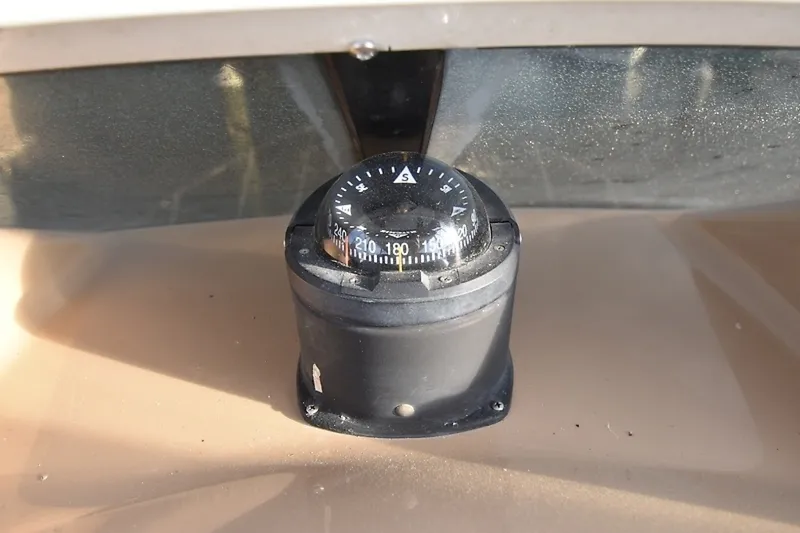Slide: The Image of Carver Yachts 444 Cockpit Motor Yacht 2001 - 51