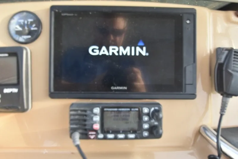 Slide: The Image of Carver Yachts 444 Cockpit Motor Yacht 2001 - 56