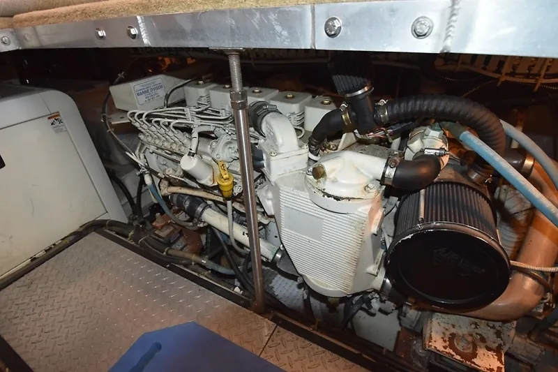 Slide: The Image of Carver Yachts 444 Cockpit Motor Yacht 2001 - 65