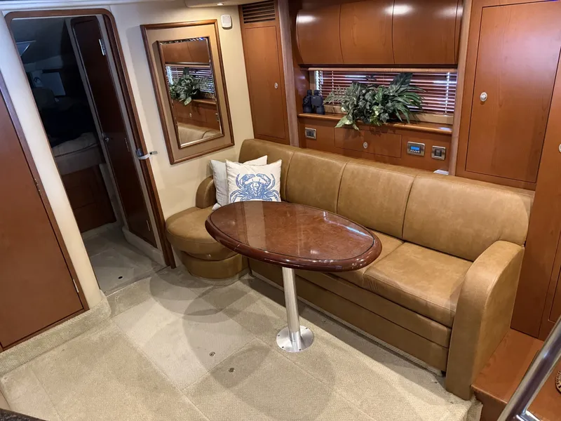 Slide: The Image of Sea Ray 40 Sundancer 2007 - 6