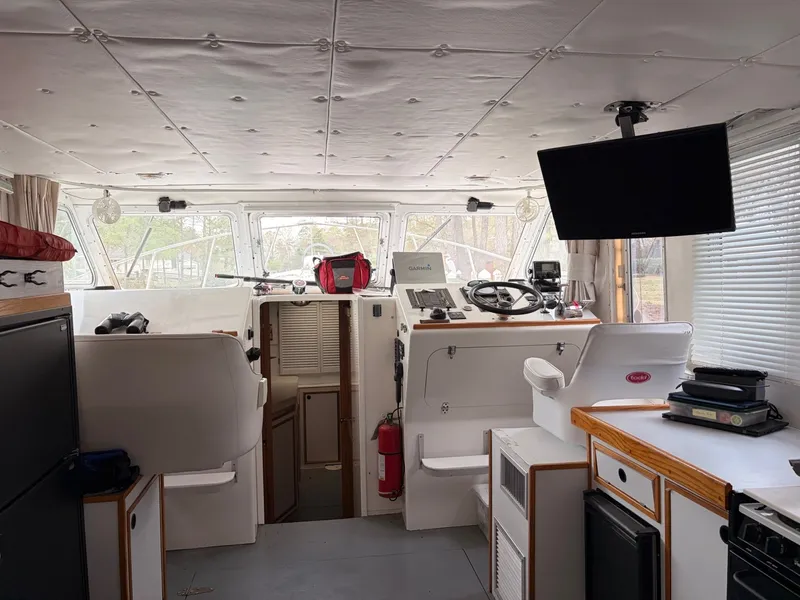 Slide: The Image of Provincial 42 Pleasure Boat 2000 - 3