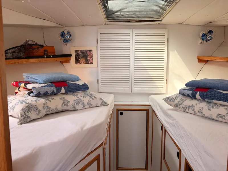 Slide: The Image of Provincial 42 Pleasure Boat 2000 - 9