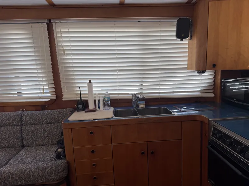 Slide: The Image of Sabreline 36 Fast Trawler 1997 - 14