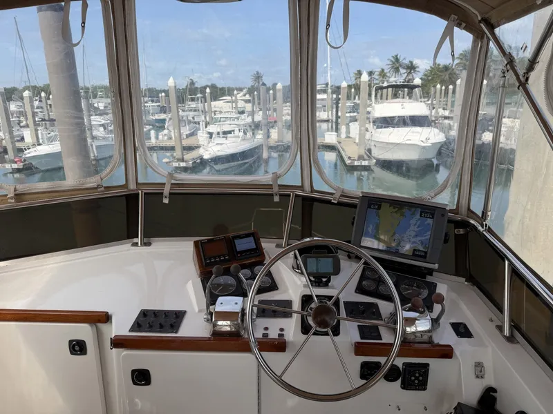 Slide: The Image of Sabreline 36 Fast Trawler 1997 - 3