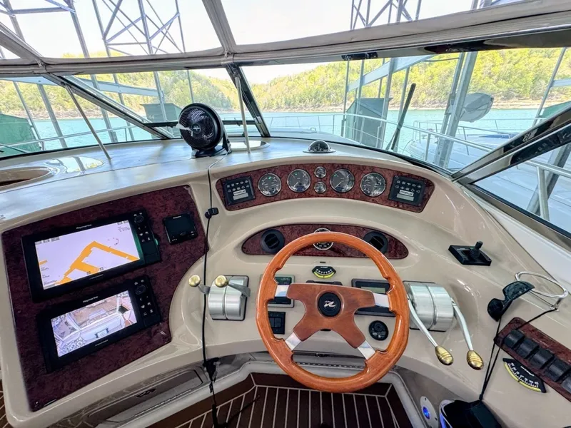 Slide: The Image of Sea Ray 510 Sundancer 2001 - 18