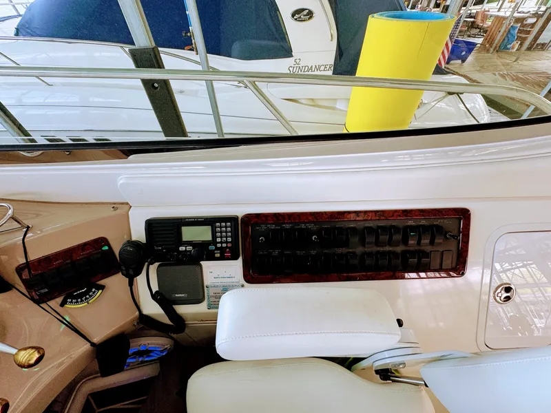 Slide: The Image of Sea Ray 510 Sundancer 2001 - 27
