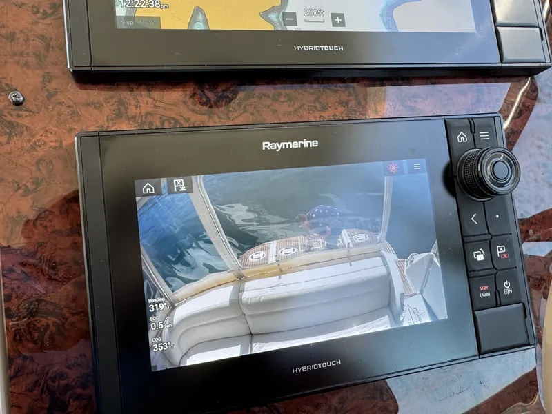 Slide: The Image of Sea Ray 510 Sundancer 2001 - 29