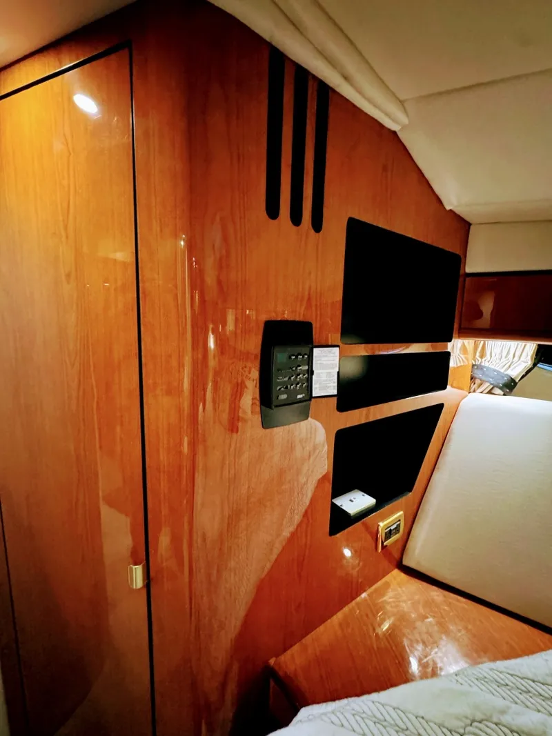 Slide: The Image of Sea Ray 510 Sundancer 2001 - 72