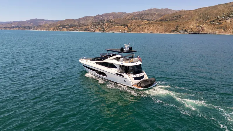 The Image of Sunseeker 2016 - 0