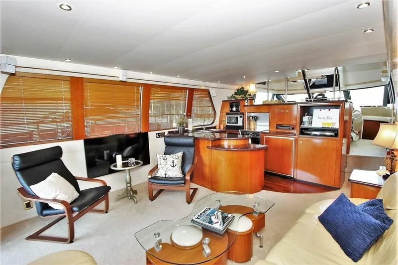 Slide: The Image of Carver Yachts 570 Voyager Pilothouse 2001 - 19