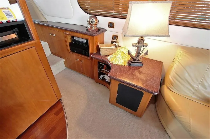 Slide: The Image of Carver Yachts 570 Voyager Pilothouse 2001 - 25