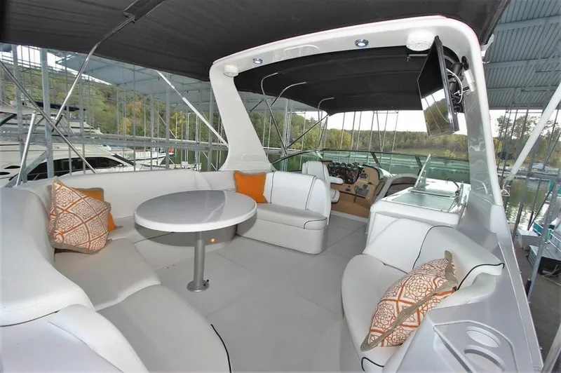 Slide: The Image of Carver Yachts 570 Voyager Pilothouse 2001 - 9