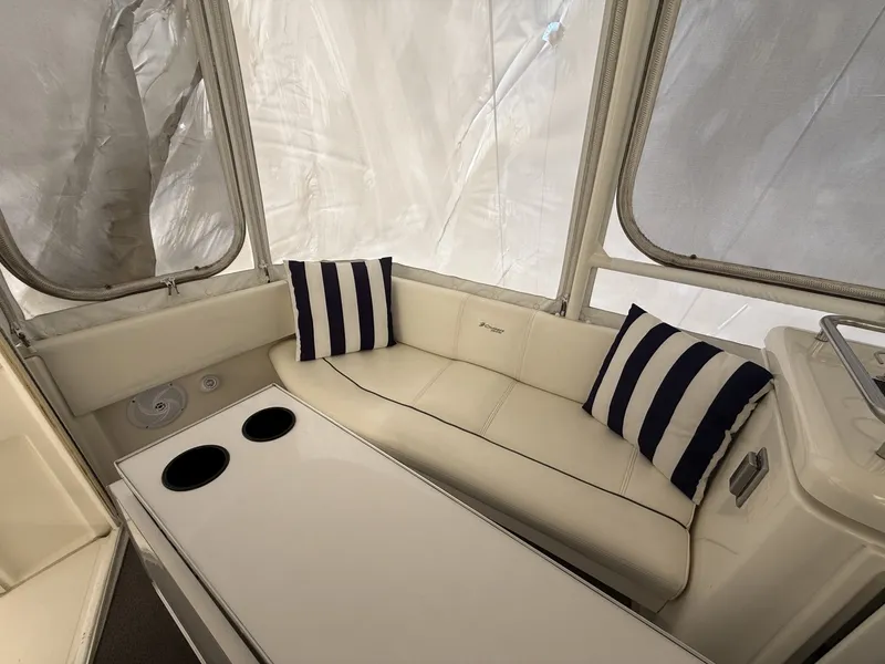 Slide: The Image of Cruisers 405 Motor Yacht 2005 - 7