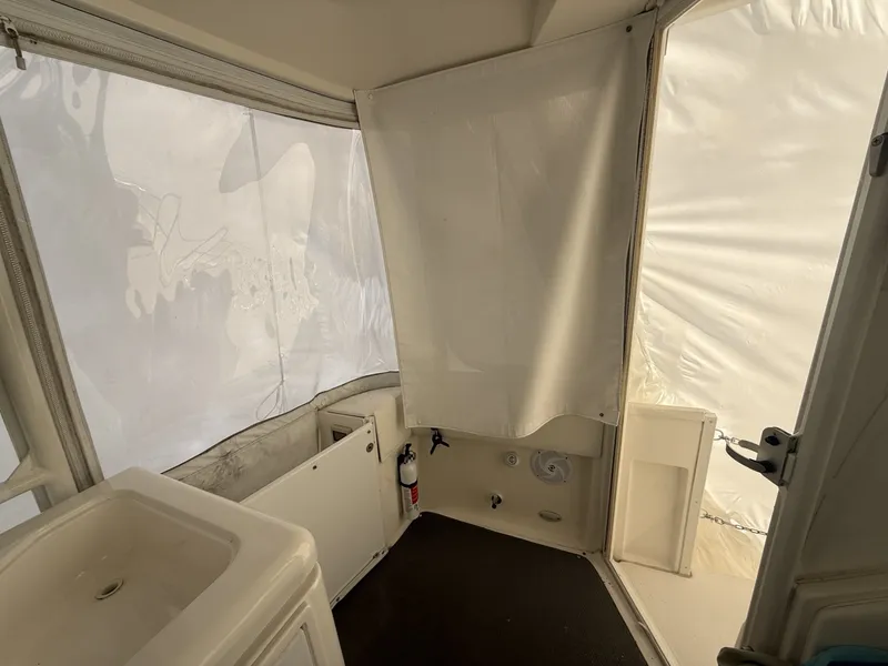 Slide: The Image of Cruisers 405 Motor Yacht 2005 - 9