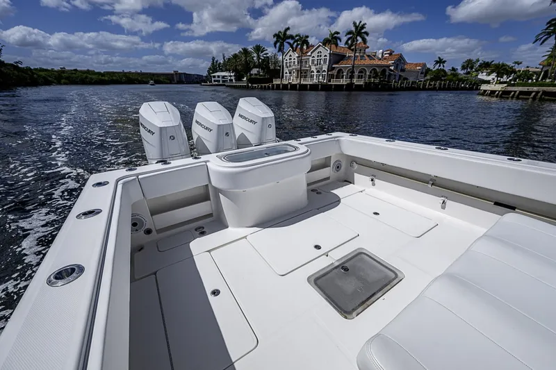 Slide: The Image of Invincible 42 Open Fisherman 2015 - 14