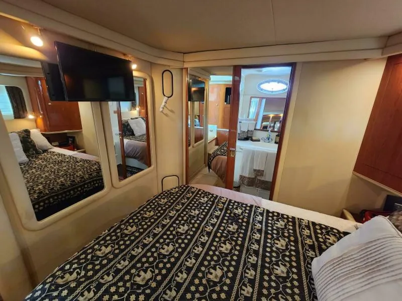 Slide: The Image of Sea Ray 420 Aft Cabin 1999 - 9