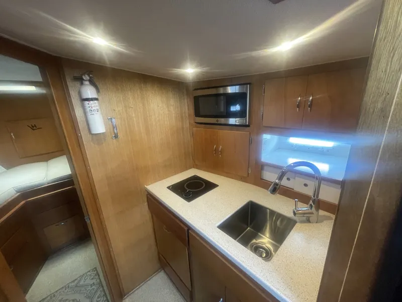 Slide: The Image of Hatteras 34 Sportfisherman 1968 - 21