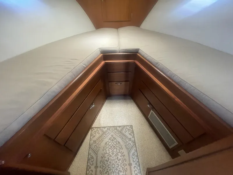 Slide: The Image of Hatteras 34 Sportfisherman 1968 - 26
