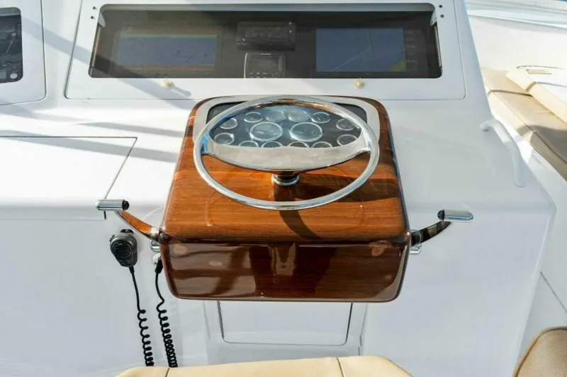 Slide: The Image of Viking 48 Convertible 2003 - 18
