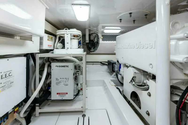 Slide: The Image of Viking 48 Convertible 2003 - 40