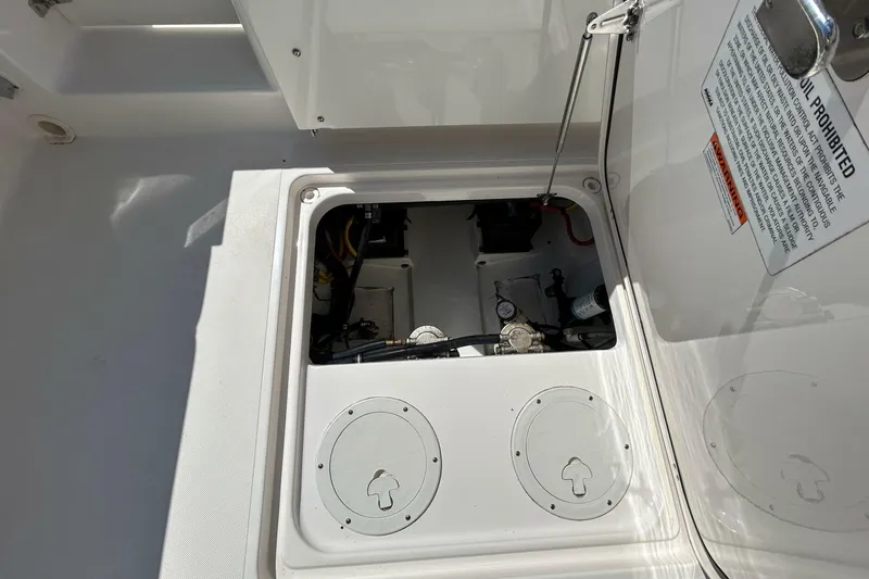 Slide: The Image of Pursuit DC 265 Dual Console 2016 - 15