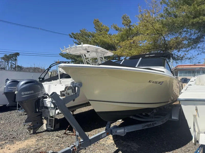 The Image of Sea Hunt Escape 234 LE 2013 - 0