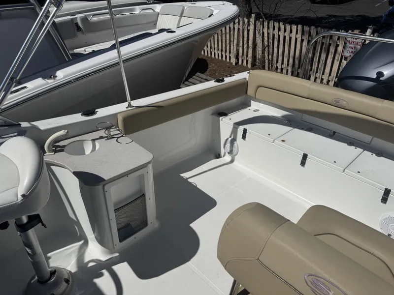Slide: The Image of Sea Hunt Escape 234 LE 2013 - 5