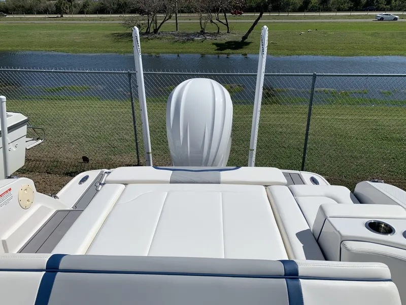 Slide: The Image of Chaparral 270 OSX 2023 - 7