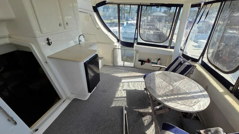 Slide: The Image of Silverton 453 Motor Yacht 2001 - 14