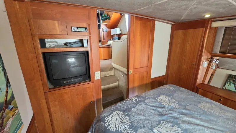 Slide: The Image of Silverton 453 Motor Yacht 2001 - 56